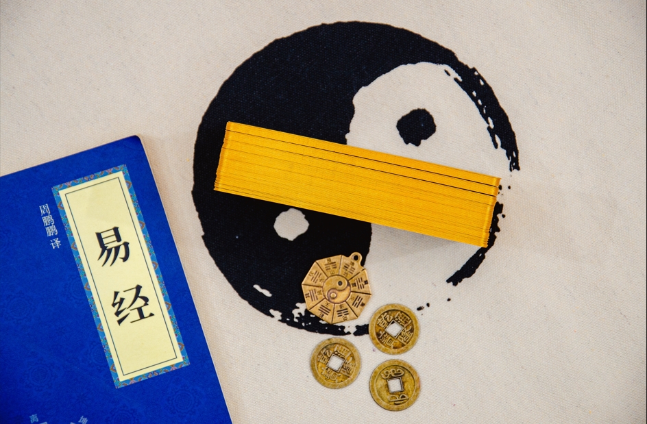 渭南哪有算命准的地方？：看婚姻财运算命准的大师